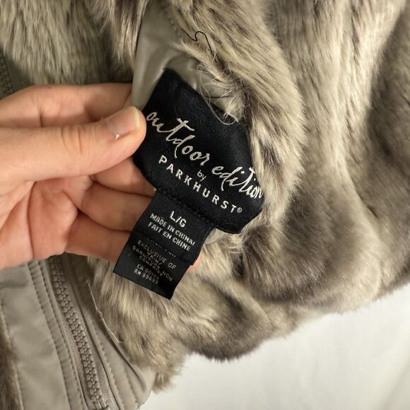 Outdoor Edition Parkhurst Faux Fur Vest Women's Large Brown Grey Full Zip - Picture 4 of 11